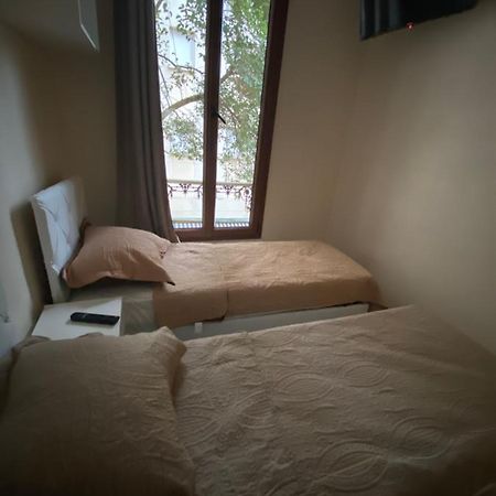Rent Appart - La Garenne Colombes エクステリア 写真