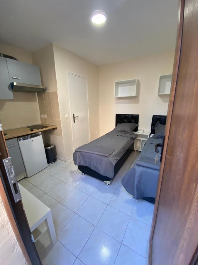 Rent Appart - La Garenne Colombes エクステリア 写真